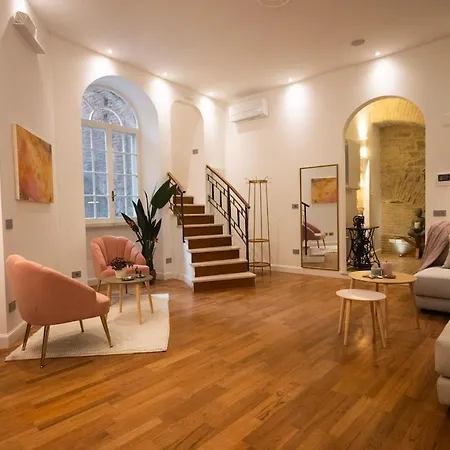 Jungle Loft Private Wellness Downtown Διαμέρισμα