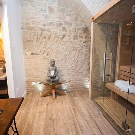 Jungle Loft Private Wellness Downtown Perugia