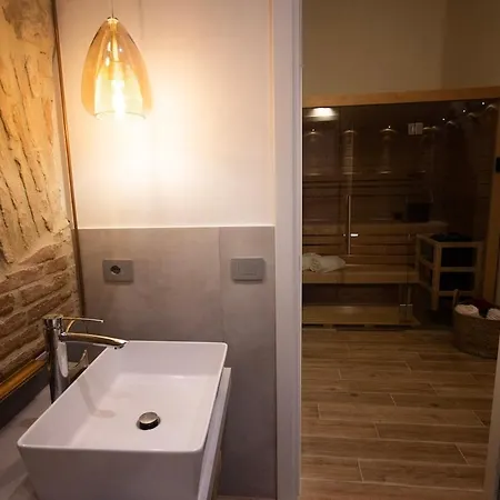 Jungle Loft Private Wellness Downtown Διαμέρισμα