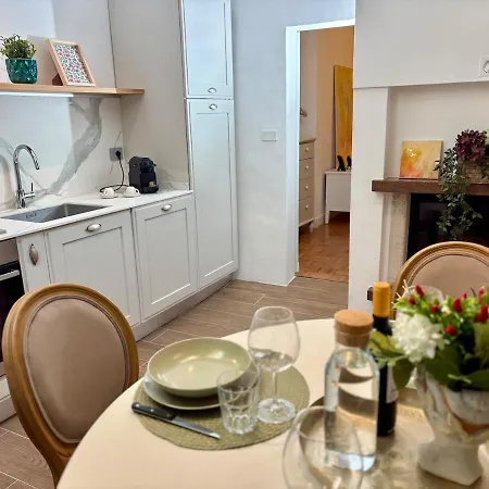 Appartement Jungle Loft Private Wellness Downtown Perugia